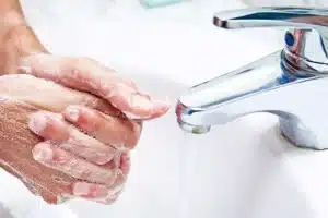 Hygiene and grooming at work