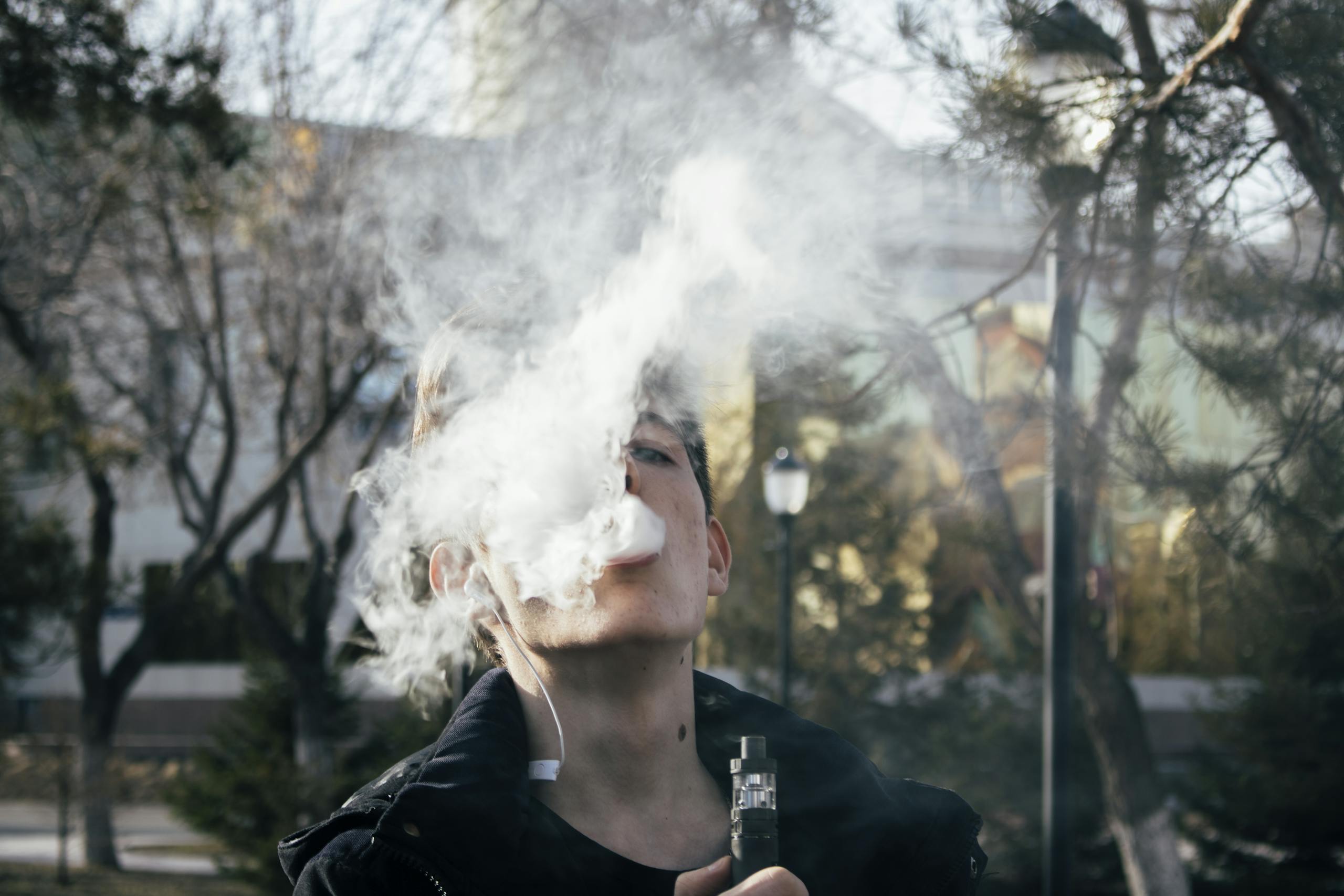 Should You Allow Vaping In Your Workplace